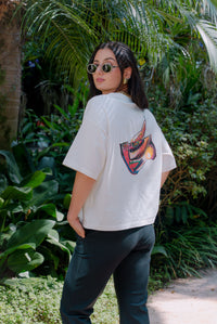 Camiseta Boxy Woman In Hat