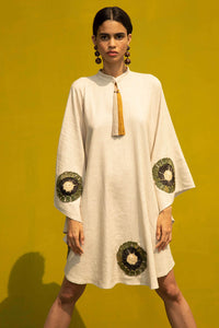 Linen straw patch poncho